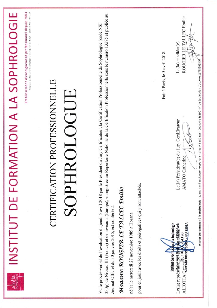 photo diplome Emilie ROUGIER LE TALLEC