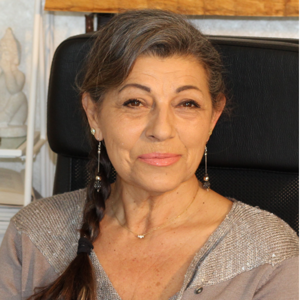 HAUVUY Marie-Claude