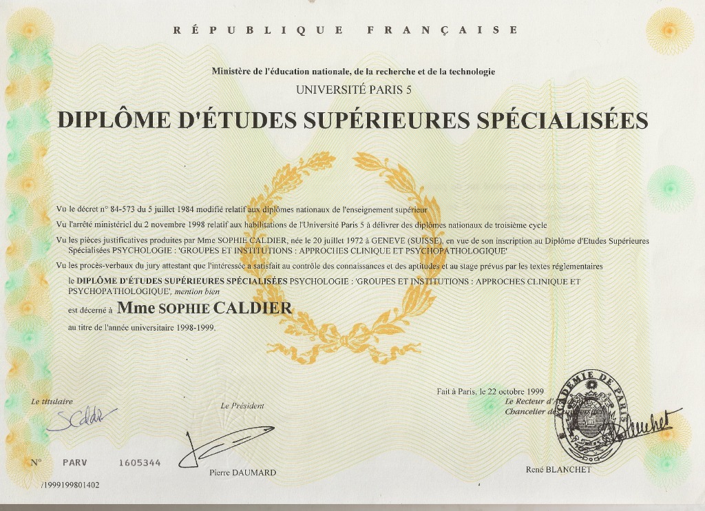 photo diplome Caldier Sophie