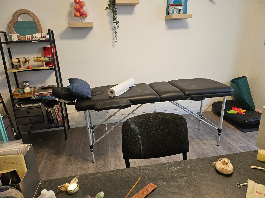 photo cabinet Laure Magnétiseuse 06 & 83