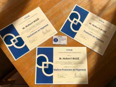 photo diplome Hubert ROZÉ