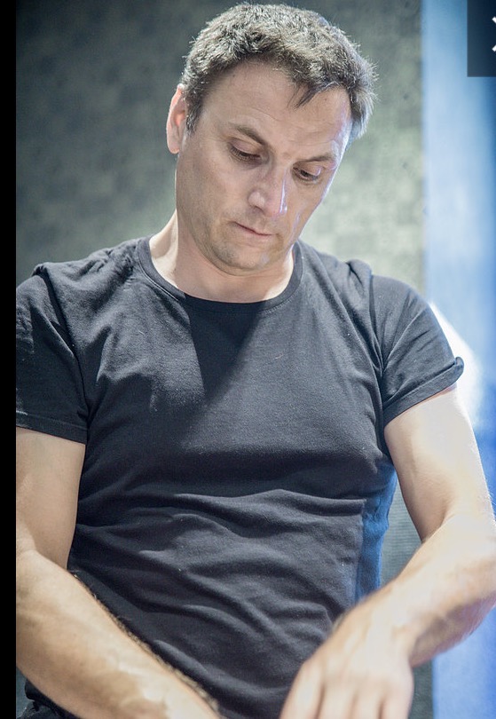 photo seance Les Mains de Fred