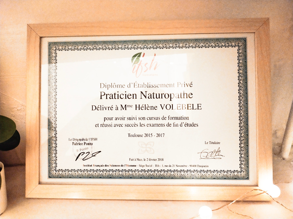 photo diplome Hélène Volebele