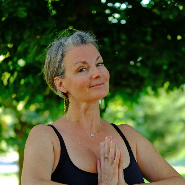 LBP SOPHROLOGIE YOGA & MASSAGES