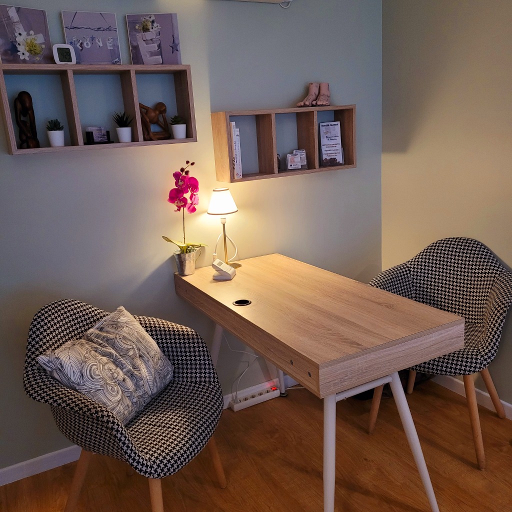 photo cabinet LBP SOPHROLOGIE YOGA & MASSAGES