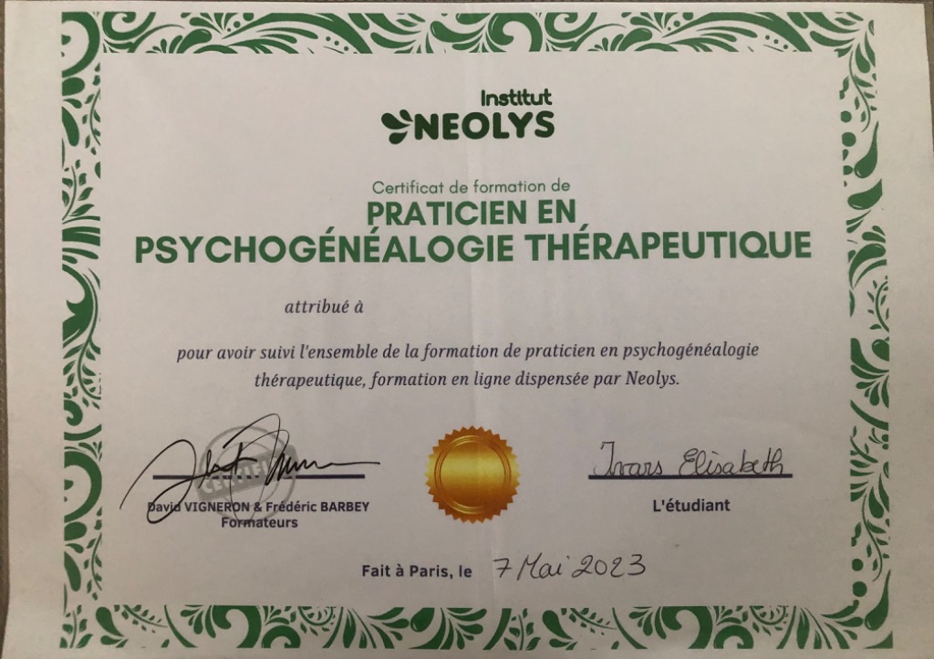 photo diplome Élisabeth Rey-Ivars