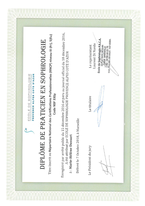 photo diplome Marie-Helene DUSSART