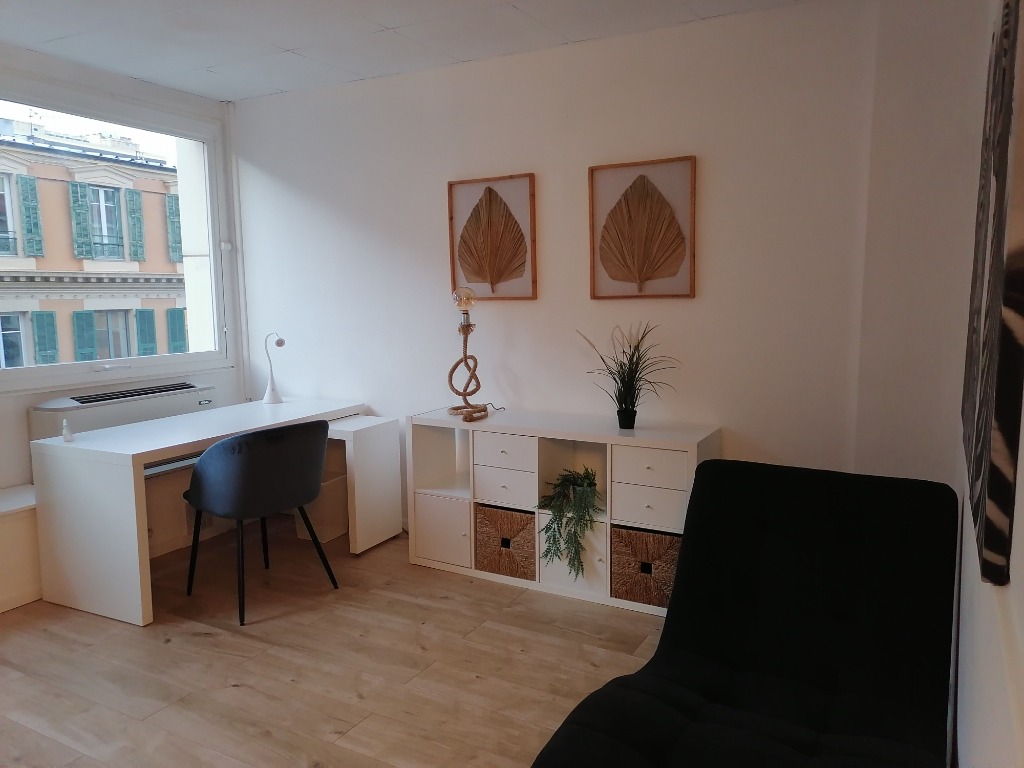 photo cabinet Corine TALEC 