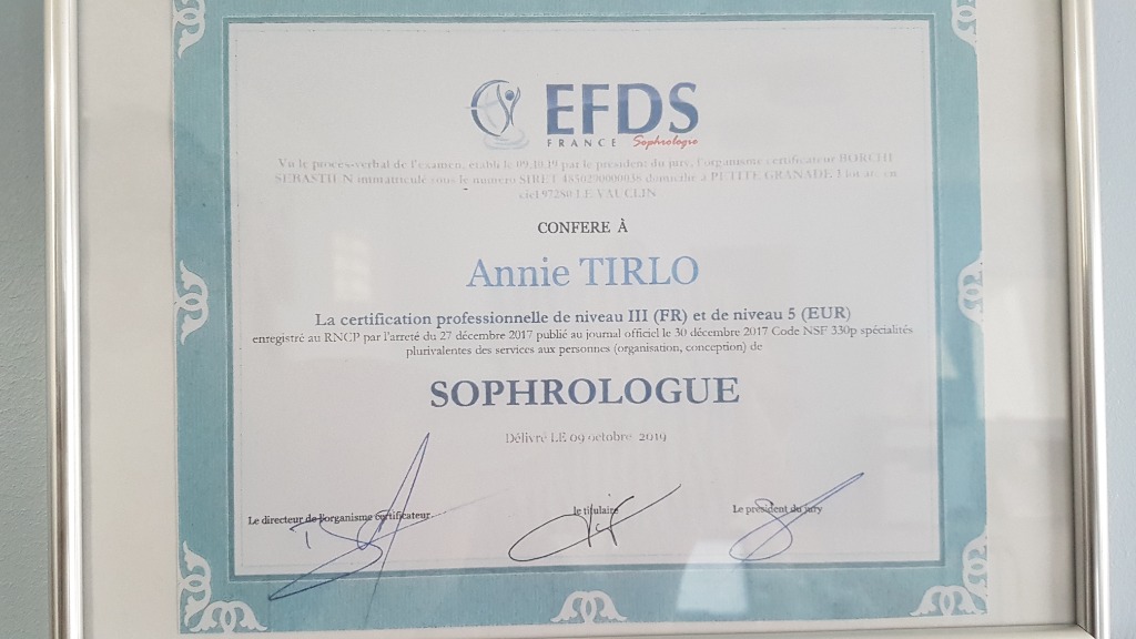 photo diplome Annie TIRLO