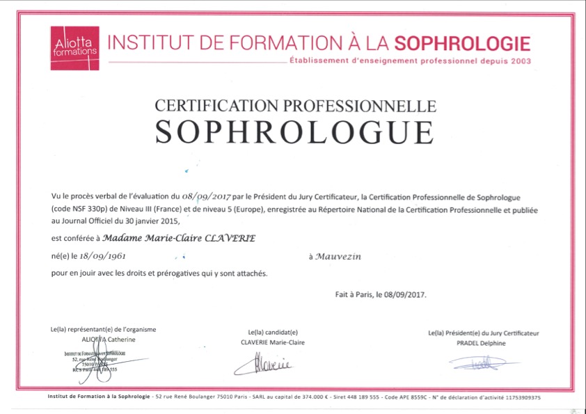 photo diplome MARIE-CLAIRE VAYR CLAVERIE