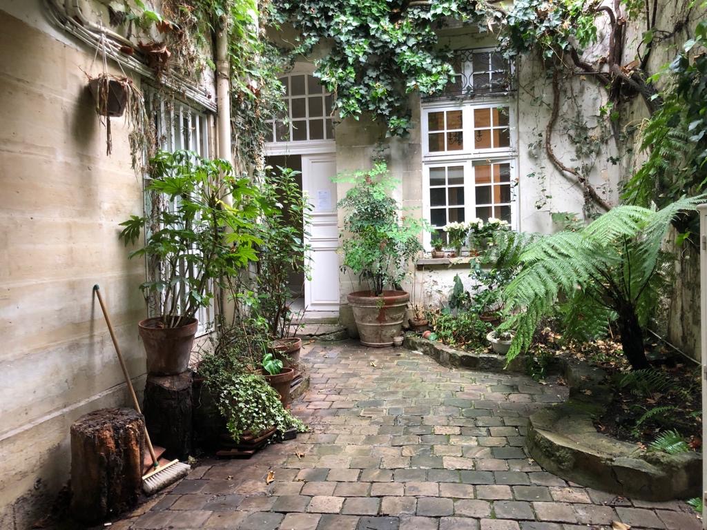 photo cabinet Marine MEUSNIER 