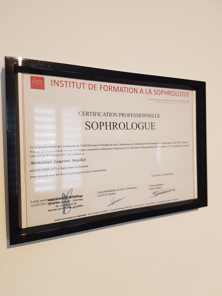 photo diplome Laurent  Maillot