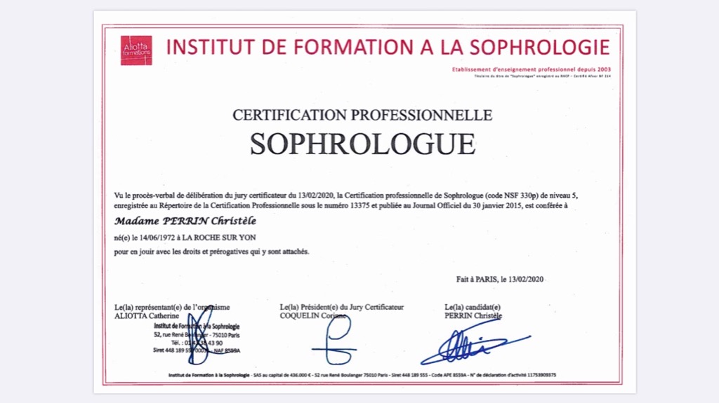 photo diplome CHRISTELE PERRIN 