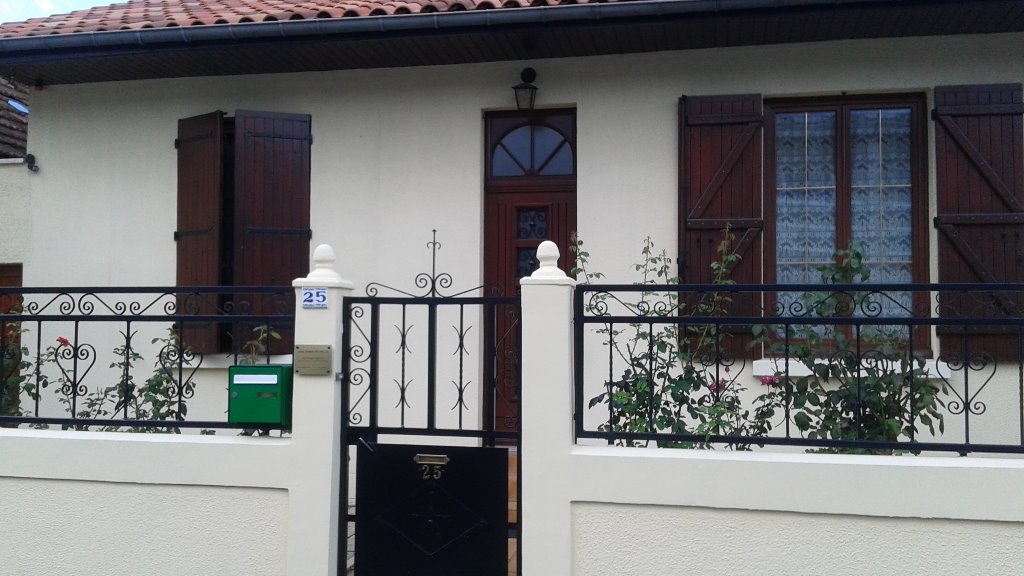 photo cabinet joelle DABOS BERTHELOT SOPHROZEN