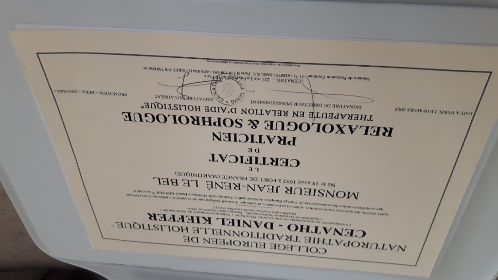 photo diplome JEAN-RENE LEBEL