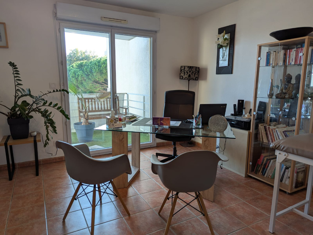 photo cabinet Cécile GUEIRARD