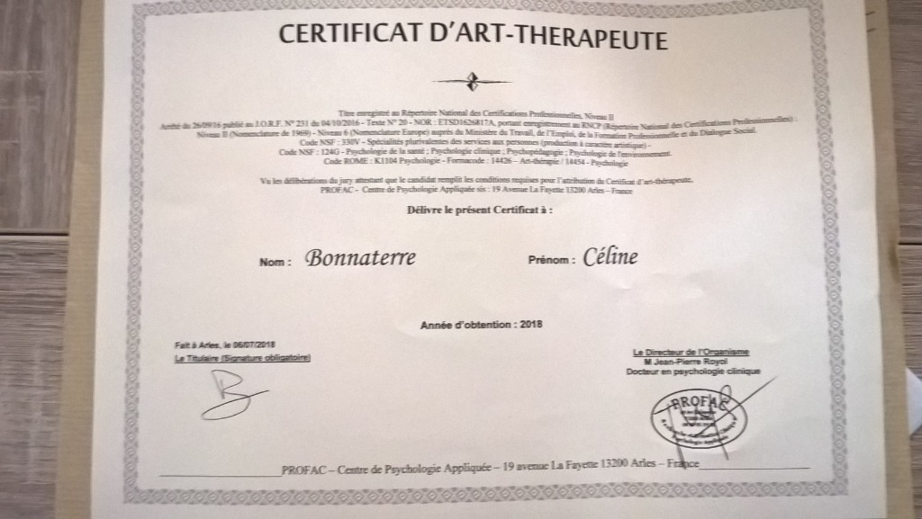 photo diplome Céline BONNATERRE