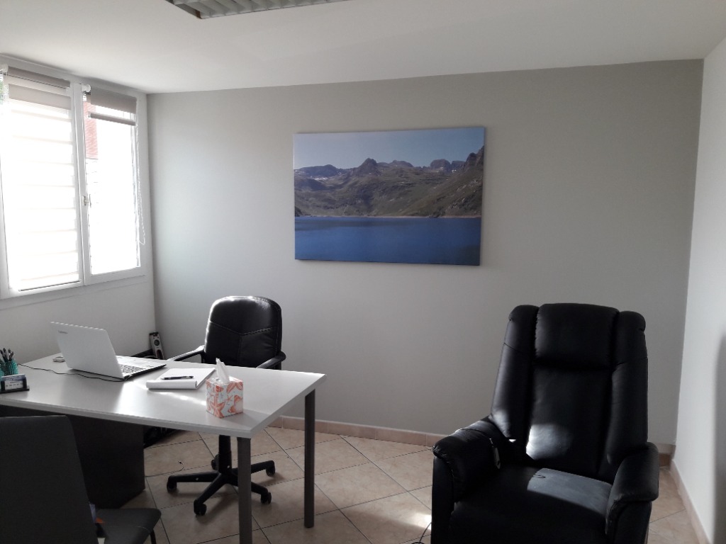 photo cabinet Benoit Iseni