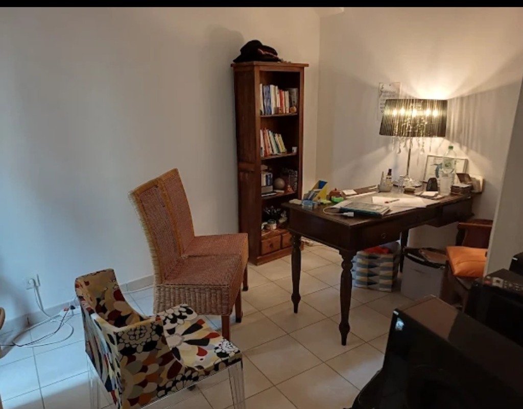 photo cabinet Sabine  Sagnardon-Perrollier