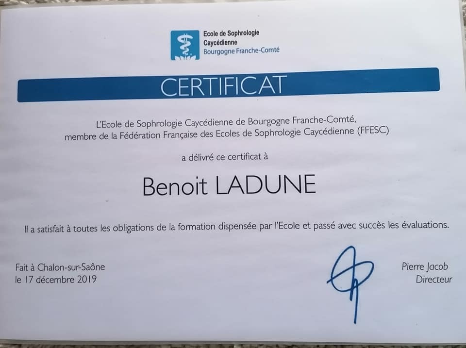 photo diplome Benoît LADUNE Sophrologue