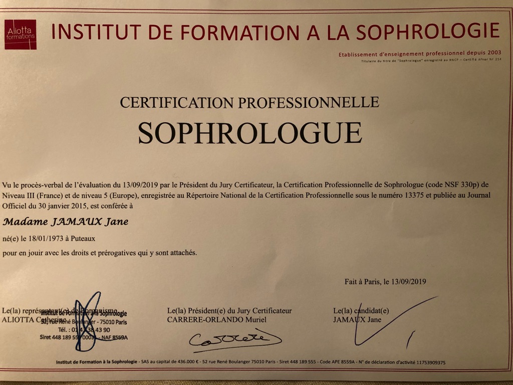 photo diplome JANE JAMAUX