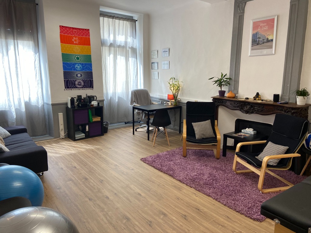 photo cabinet Mickaël OLLIER OLLIER-BARTHÈS