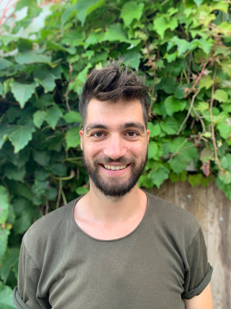 photo portrait Antoine Chanteloup Hypnose et réflexologie