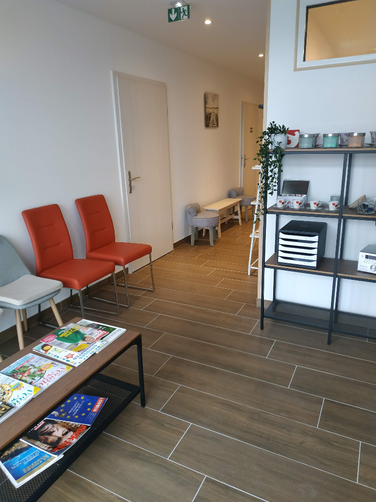 photo cabinet LAURELINE CLARYS-DELEVACQUE