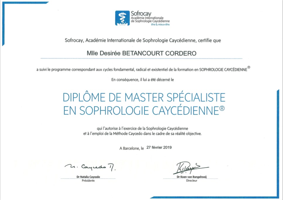 photo diplome Desirée Betancourt