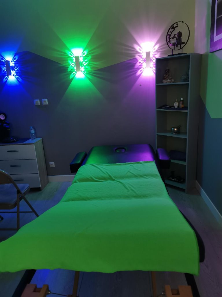 photo cabinet sylvie magnétiseuse 