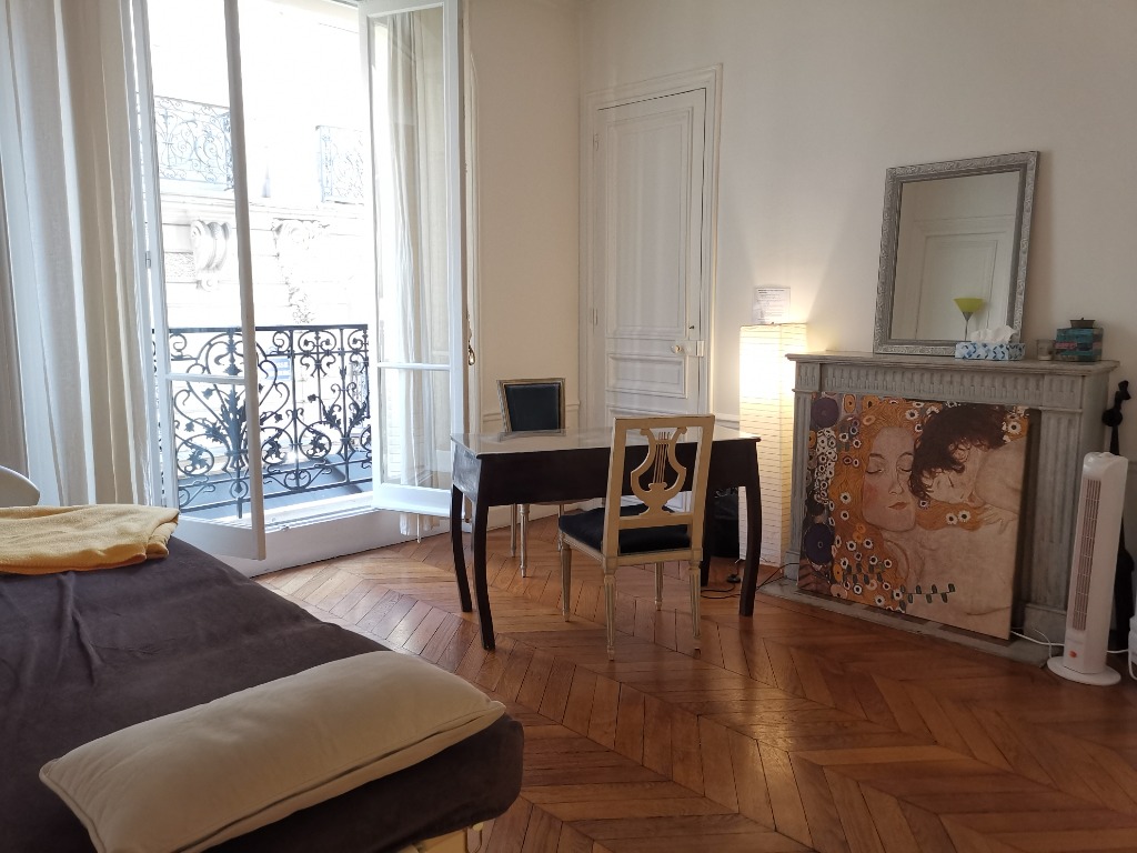 photo cabinet ZIHANG MAO