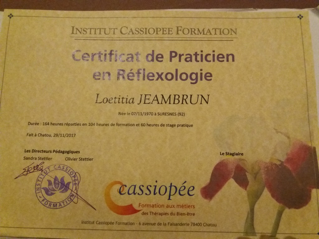 photo diplome Loeti- Réflexologue