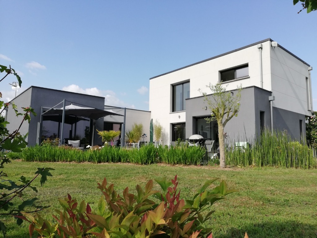 photo cabinet LAURENT PARO ROUFFET