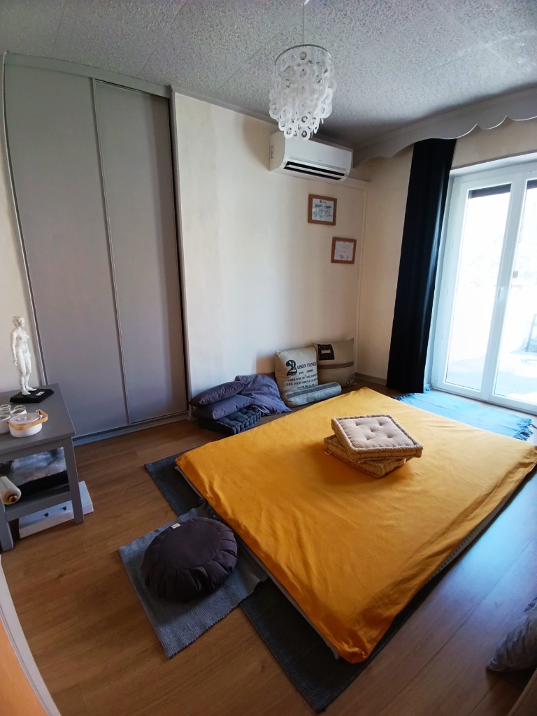 photo cabinet FERRANDO Carine