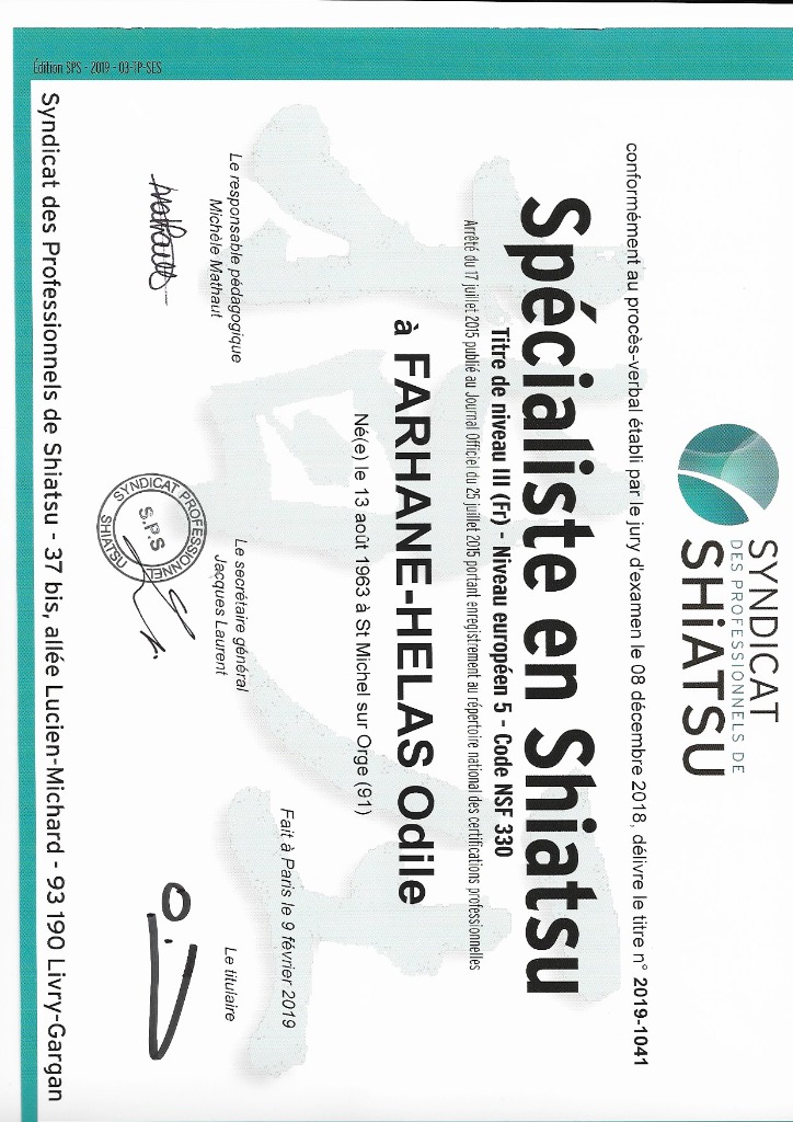 photo diplome Farhane Helas Odile