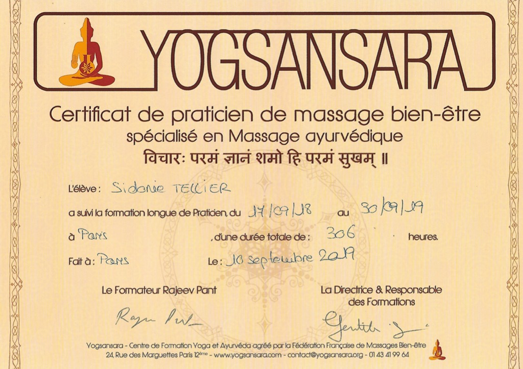 photo diplome Sidonie Ayurvéda