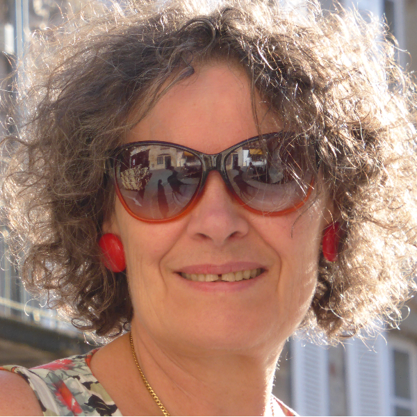 Isabelle Delahaye- Slack 