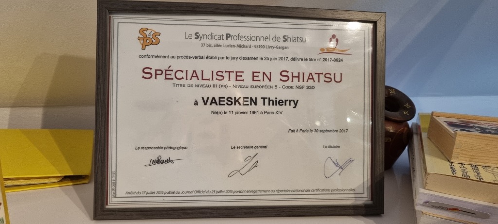 photo diplome Thierry Vaesken