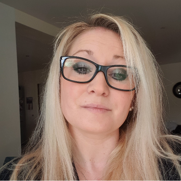 Nathalie ZAKARTCHENKO-KARAPETOFF 