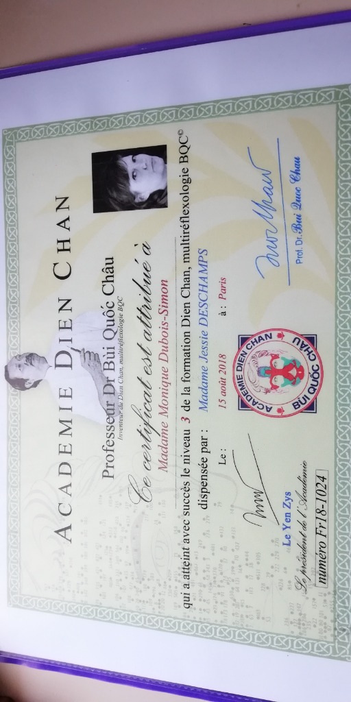 photo diplome Monique Dubois-Simon