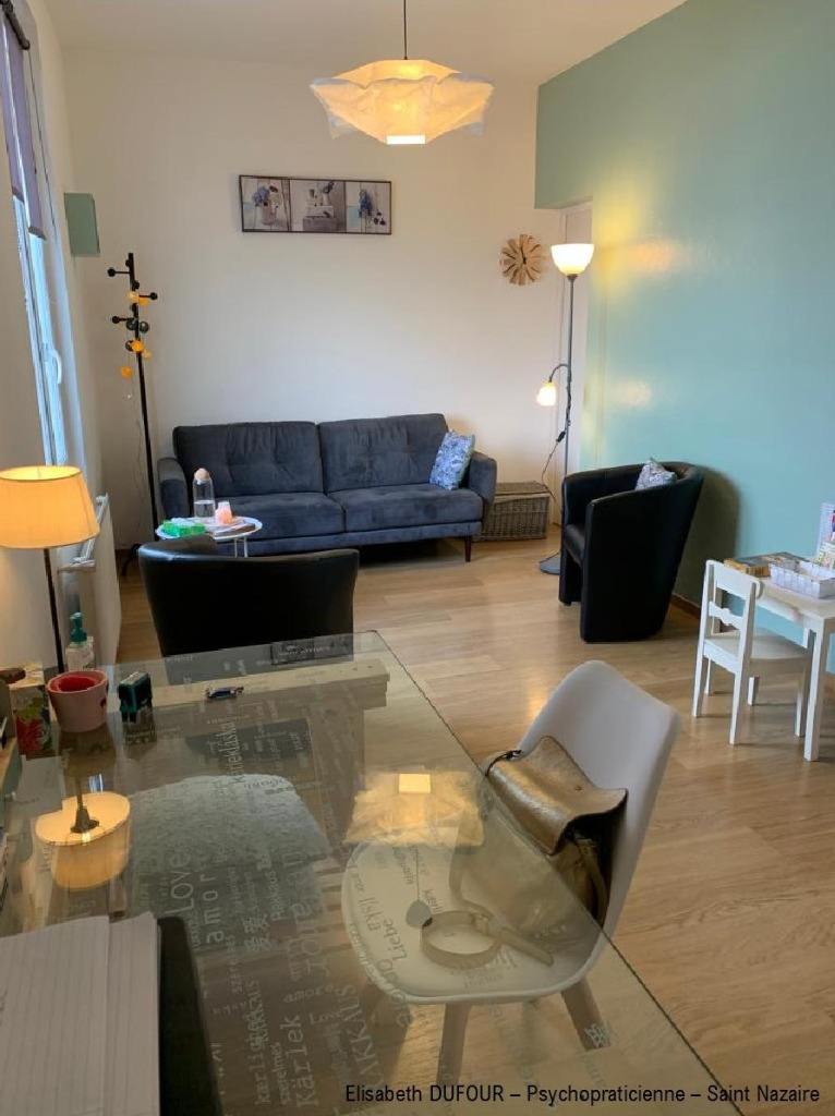 photo cabinet DUFOUR Elisabeth