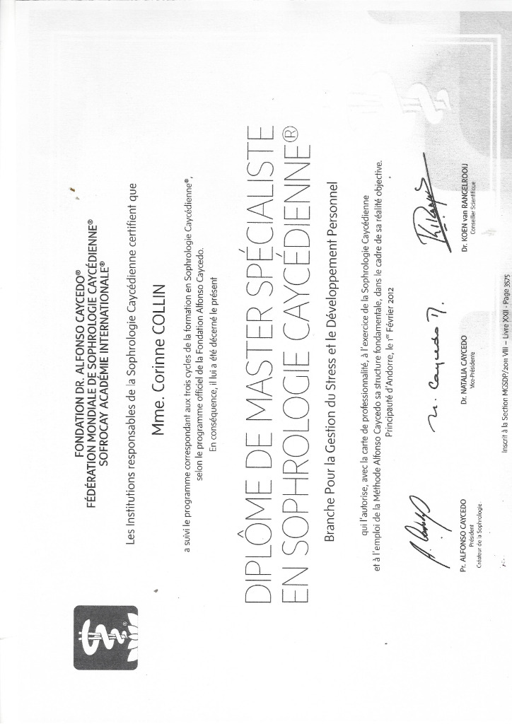 photo diplome MOCAER Corinne