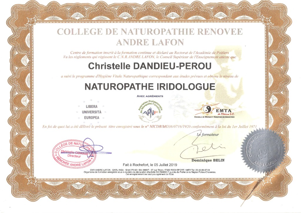 photo diplome Christelle Perou