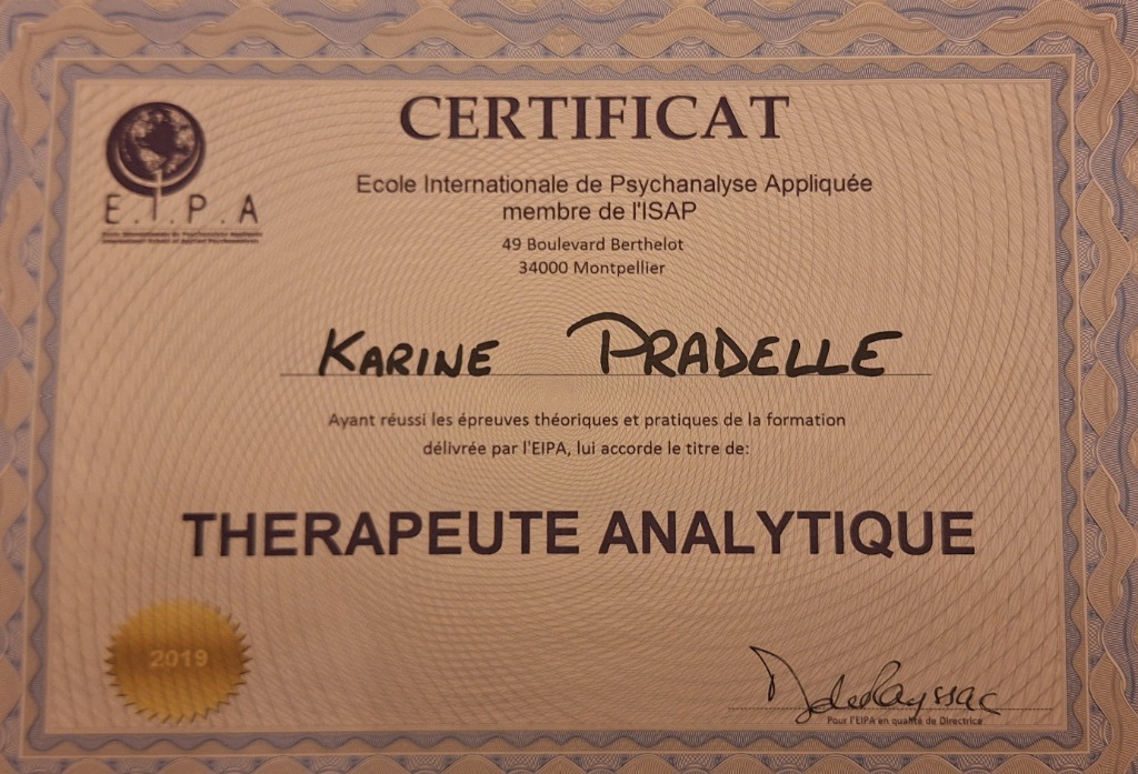 photo diplome KARINE PRADELLE