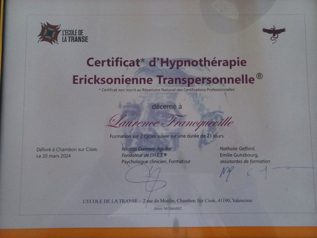 photo diplome Laurence Francqueville