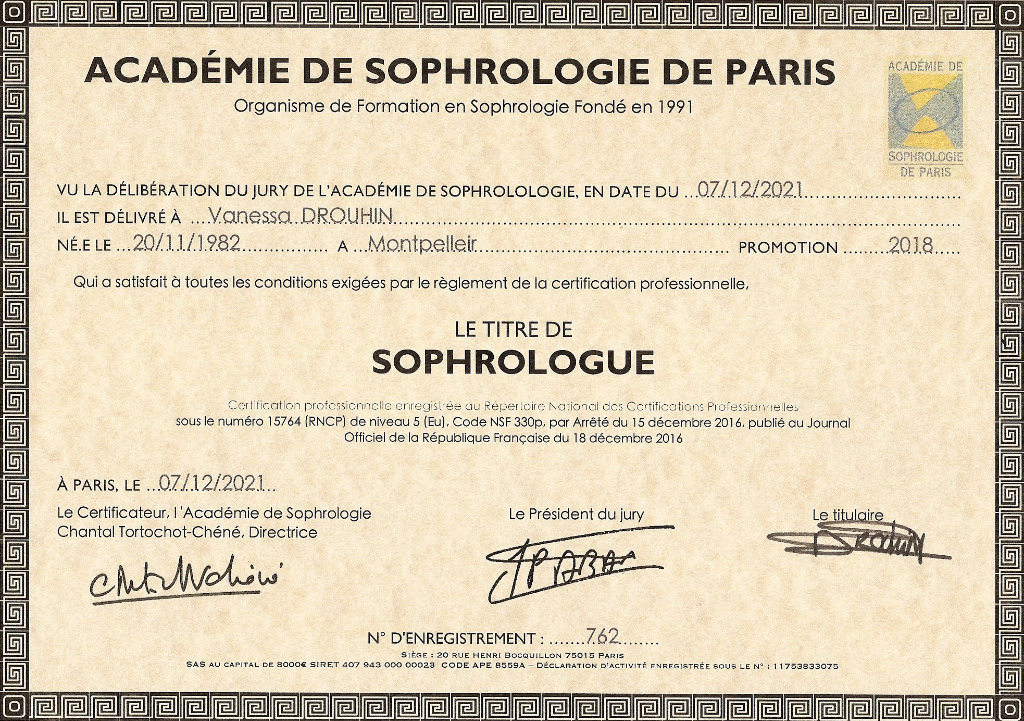 photo diplome Vanessa Drouhin