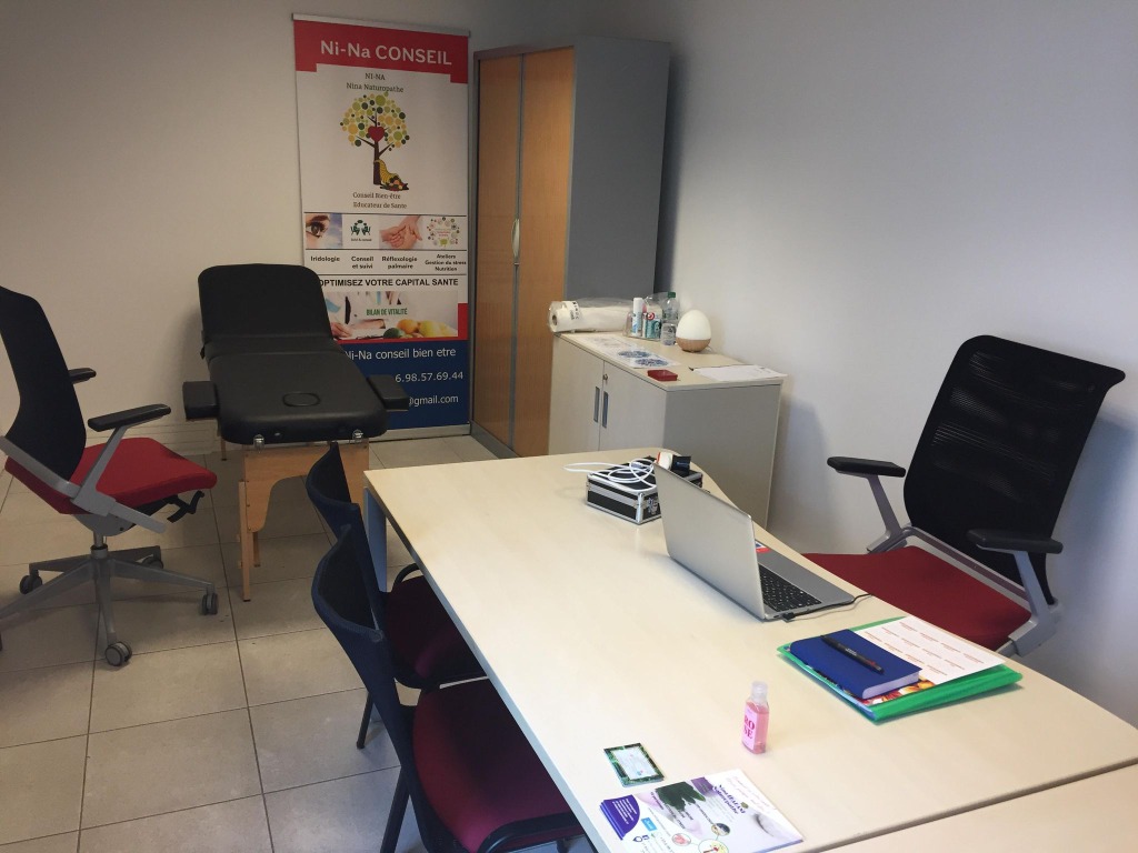 photo cabinet EKABANI MUKUNA Nina