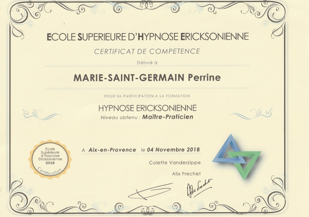 photo diplome Perrine Marie-Saint Germain