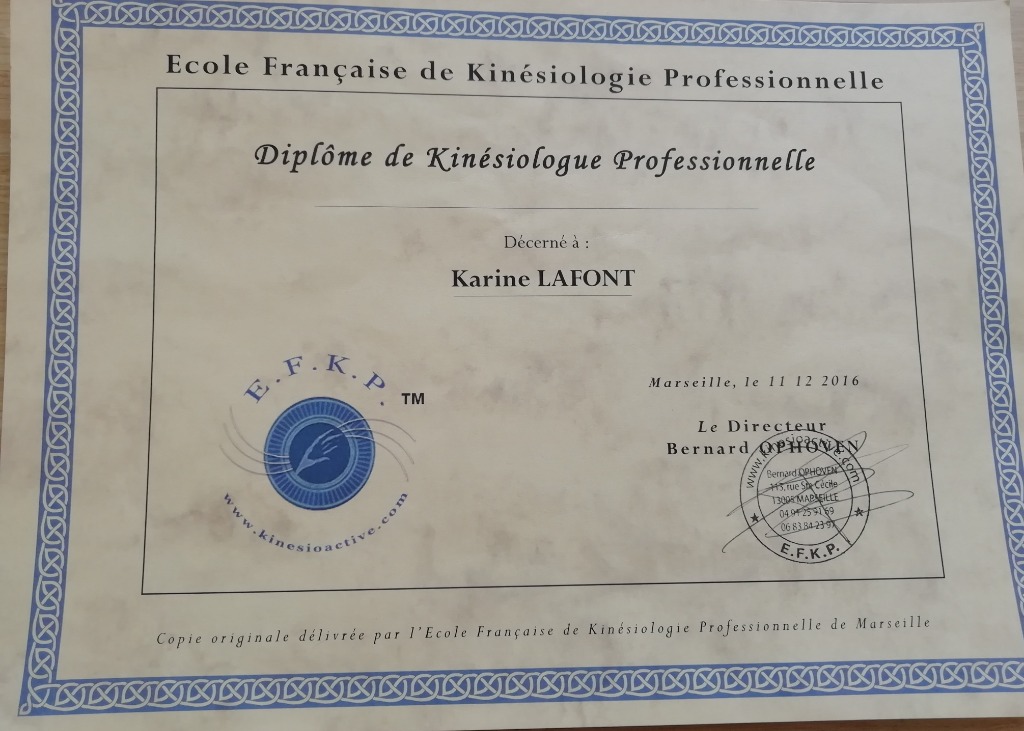 photo diplome Karine Lafont
