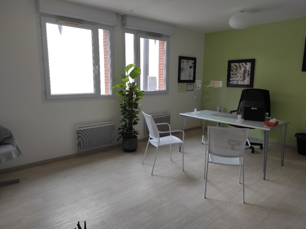 photo cabinet Estelle Viguier